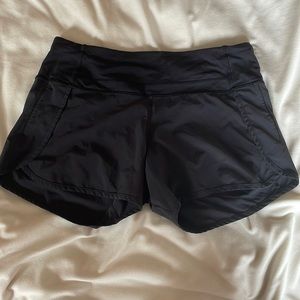 Lululemon speed up black shorts